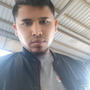 Meet your Posher, Javier